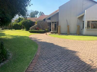 House for Sale in Groenkol, Middelburg
