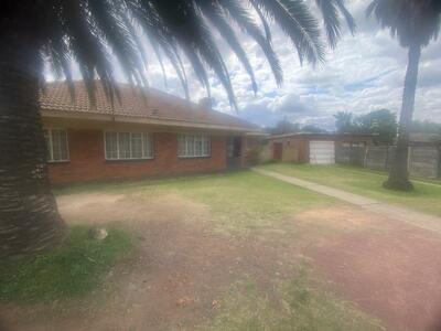 House for Sale in Pullens Hope, Middelburg